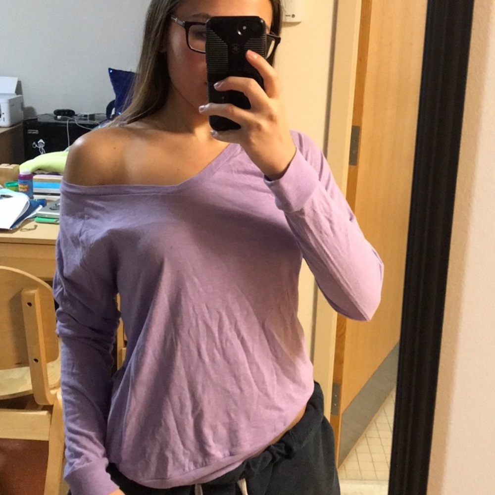 Three love pink long sleeve shirts - Picture 3 of 6